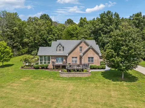 757 Lake Hollow Rd, Woodbury, TN 37190