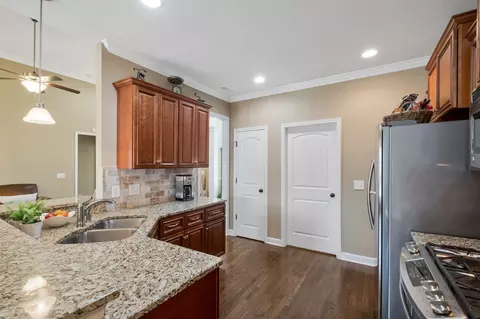 4005 Madrid Dr, Spring Hill, TN 37174 photo 9