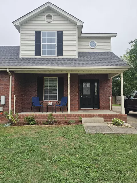 807 Mason Tucker Dr, Smyrna, TN 37167