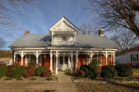 113 High St, Alexandria, TN 37012