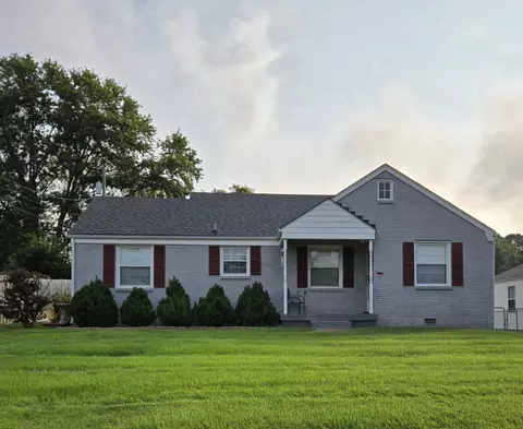 1723 Merritt Dr, Clarksville, TN 37043