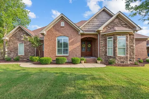2731 Highland Park Dr, Murfreesboro, TN 37129