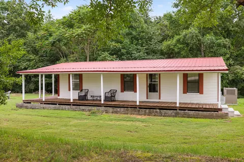 1053 Pack Rd, White Bluff, TN 37187 photo 6