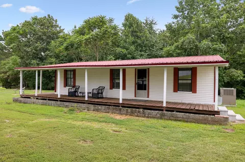 1053 Pack Rd, White Bluff, TN 37187 photo 5
