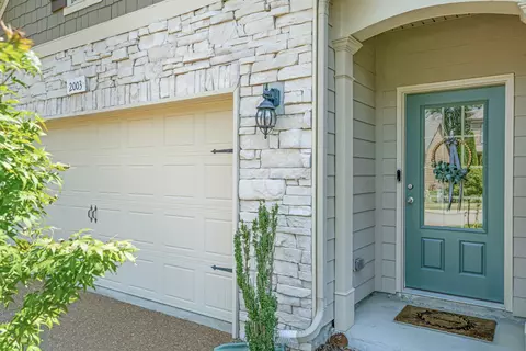 2003 Austin Dr, Spring Hill, TN 37174 photo 2
