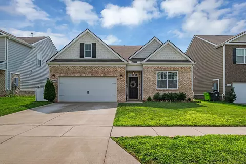 7098 Sunny Parks Dr, White House, TN 37188