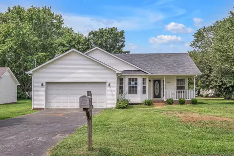 1600 Jamie Dr, Columbia, TN 38401