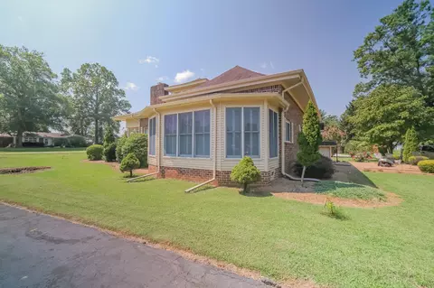 600 W Broad St, Decherd, TN 37324 photo 46