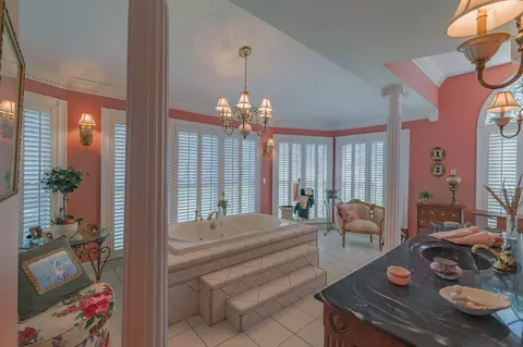 600 W Broad St, Decherd, TN 37324 photo 21