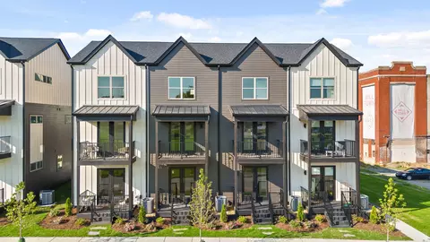 2514 E 18th St, Chattanooga, TN 37404