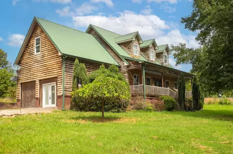 2230 W Mount Vernon Rd, Bethpage, TN 37022