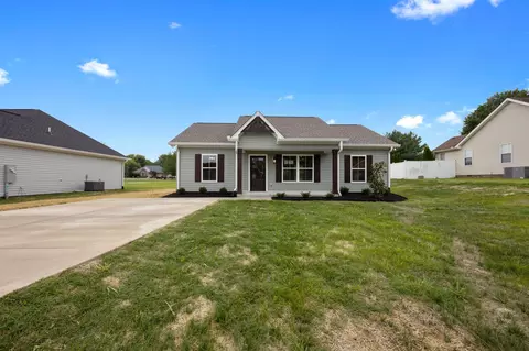 3017 Easy Goer Ln, Greenbrier, TN 37073