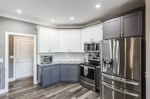Kitchen - 124 Sideview Rd, Gallatin, TN 37066 photo 5 of 7