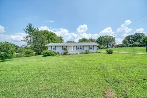 68 Double Bridges Rd, Sparta, TN 38583