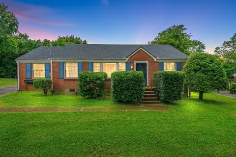 602 Shady Ln, Nashville, TN 37206