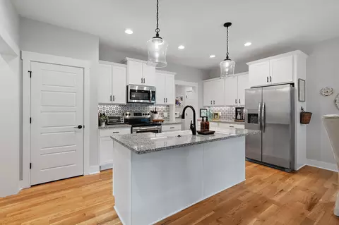 Kitchen - 167 S Garner St, Springfield, TN 37172 photo 1 of 4