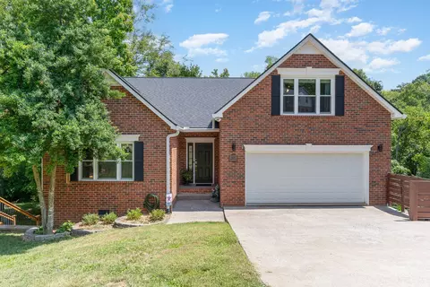 1036 Elmshade Ln, Nashville, TN 37211