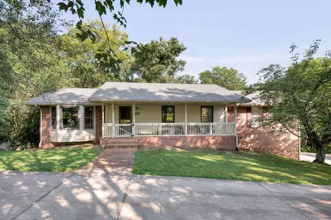 2588 Long Hollow Pike, Hendersonville, TN 37075