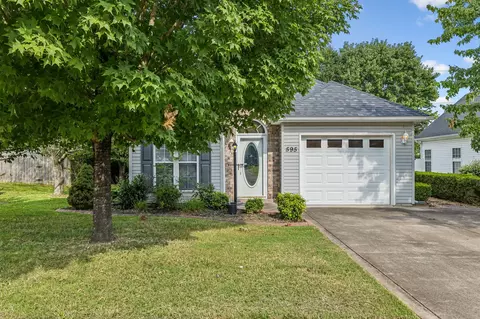 595 Albion Cir, Gallatin, TN 37066
