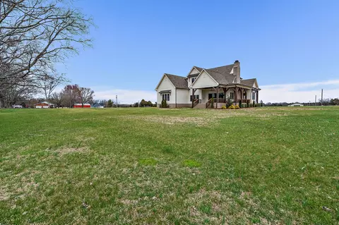 Exterior - 5131 Florence Rd, Murfreesboro, TN 37129 photo 9 of 13