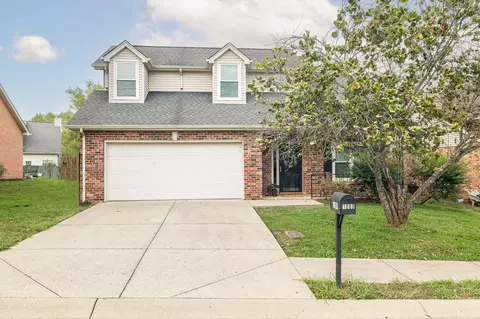 1009 Summerview Ct, Nashville, TN 37221