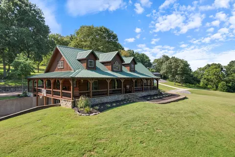3 Jerrell Ln, Gordonsville, TN 38563