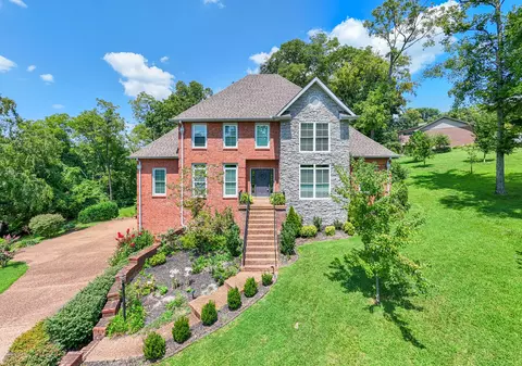 2501 Westfield Dr, Lebanon, TN 37090
