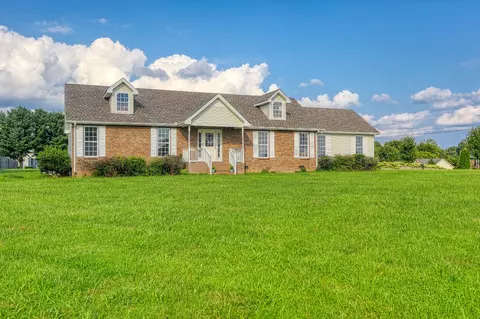 3001 Meridian Dr, White House, TN 37188