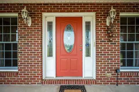 Entry Way - 6218 H B Lee Rd, Springfield, TN 37172 photo 1 of 4