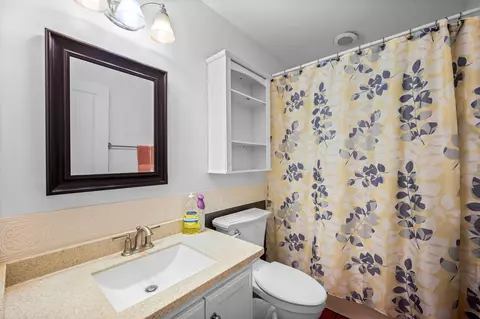 Bath - 6218 H B Lee Rd, Springfield, TN 37172 photo 5 of 6