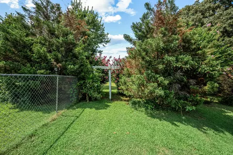 Exterior - 6218 H B Lee Rd, Springfield, TN 37172 photo 10 of 10