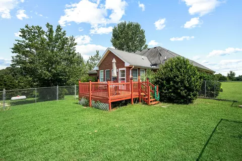 Exterior - 6218 H B Lee Rd, Springfield, TN 37172 photo 8 of 10