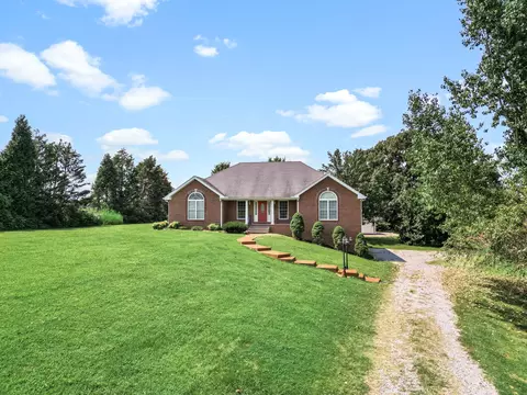 Exterior - 6218 H B Lee Rd, Springfield, TN 37172 photo 2 of 10