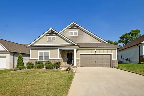 5009 NE Shelterwood Dr, Cleveland, TN 37312