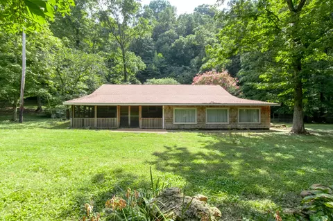 3120 Old Sams Creek Rd, Pegram, TN 37143