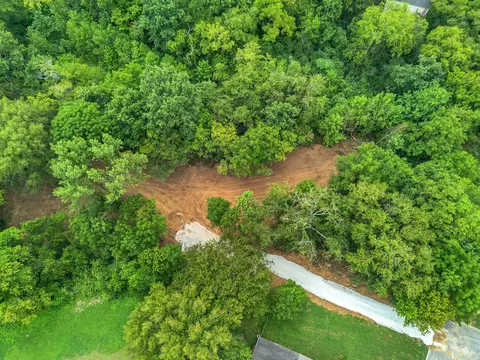755 Autumn Ridge Ln, Columbia, TN 38401