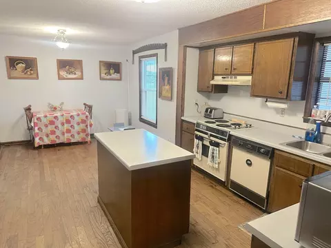 Kitchen - 2987 Rock Rd, Morrison, TN 37357 photo 2 of 3