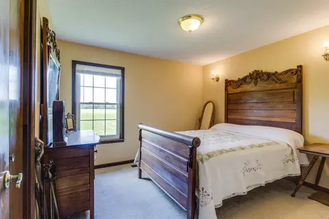 Bedroom - 2987 Rock Rd, Morrison, TN 37357 photo 2 of 2