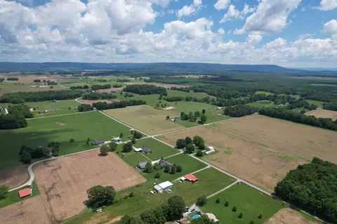 View/Area - 2987 Rock Rd, Morrison, TN 37357 photo 5 of 6