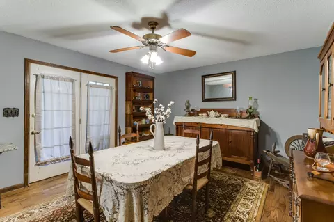 Dining - 2987 Rock Rd, Morrison, TN 37357 photo 1 of 1