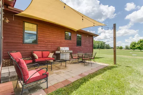 Exterior - 2987 Rock Rd, Morrison, TN 37357 photo 5 of 8