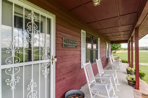 Exterior - 2987 Rock Rd, Morrison, TN 37357 photo 4 of 8
