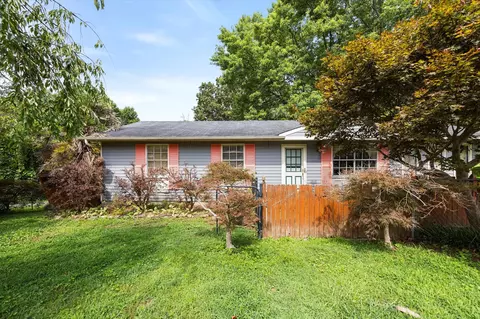 1303 Campbell Cres, La Fayette, GA 30728