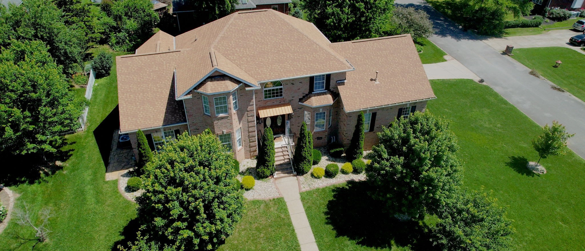 104 Laural Hl Dr  