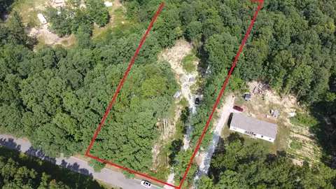 1796 Yoder Rd, Altamont, TN 37301 photo 2