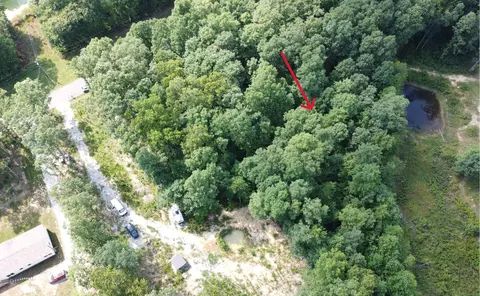 1796 Yoder Rd, Altamont, TN 37301