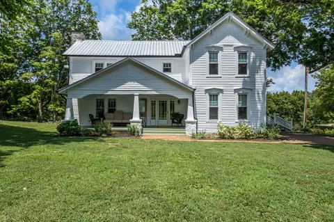 3506 Hwy 49 W, Charlotte, TN 37036