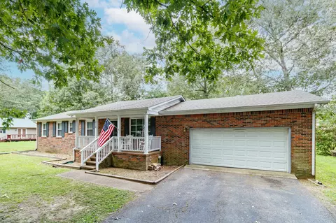 228 Sherwood Dr, Manchester, TN 37355