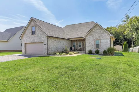 919 Winding Branch Dr, Christiana, TN 37037