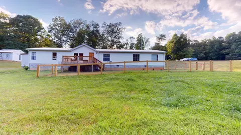 305 Premier Ln, Dayton, TN 37321